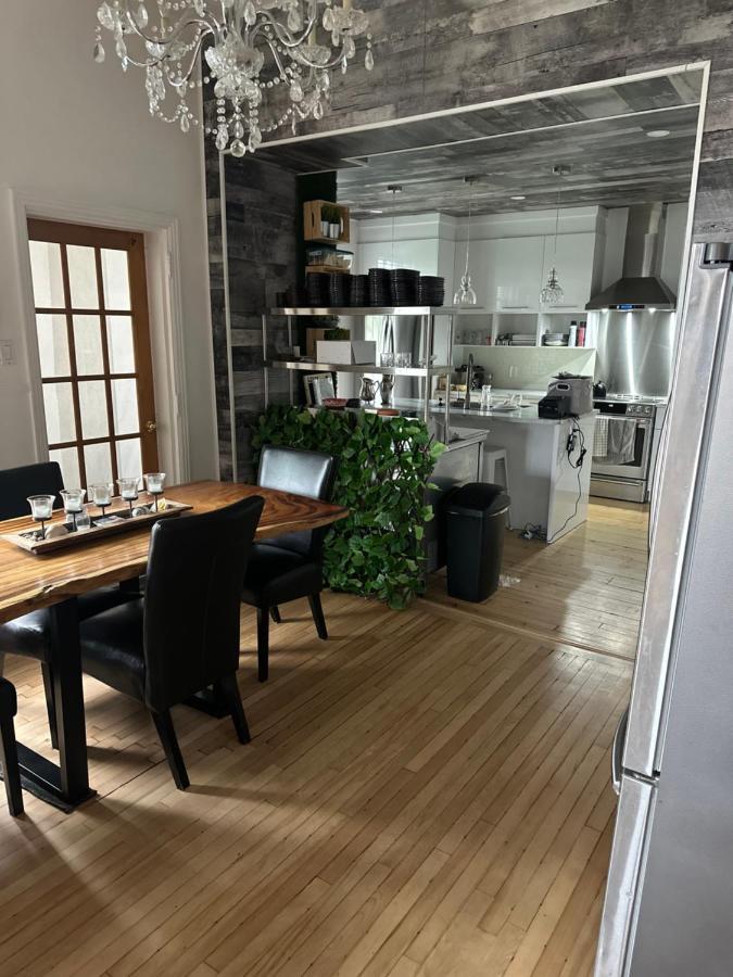 Auberge Et Bistro Namaste Lachute Ngoại thất bức ảnh
